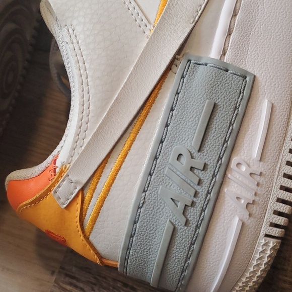 Nike Air Force 1 Low Shadow Be Kind - Picture 6 of 12